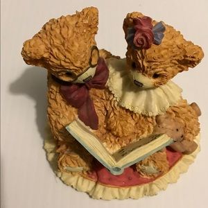 BAINBRIDGE BEAR COLLECTION FIGURINE